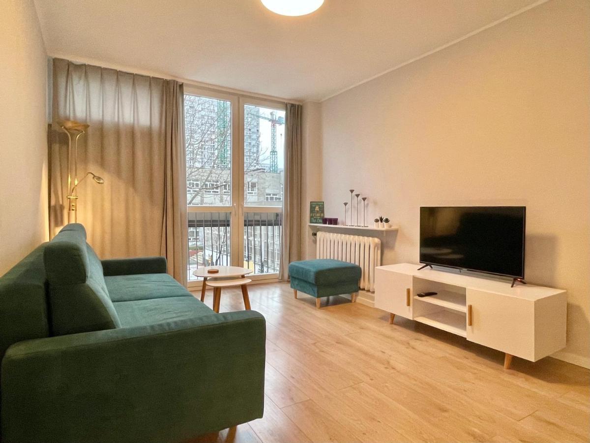 Apartament Przy Atrium, Stacja Metra Rondo Onz Varsovie Extérieur photo